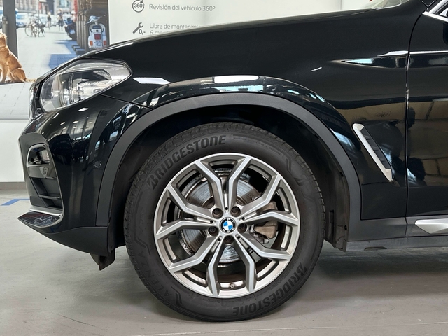 BMW X4 xDrive20d color Negro. Año 2020. 140KW(190CV). Diésel. En concesionario Triocar Avilés (Bmw y Mini) de Asturias