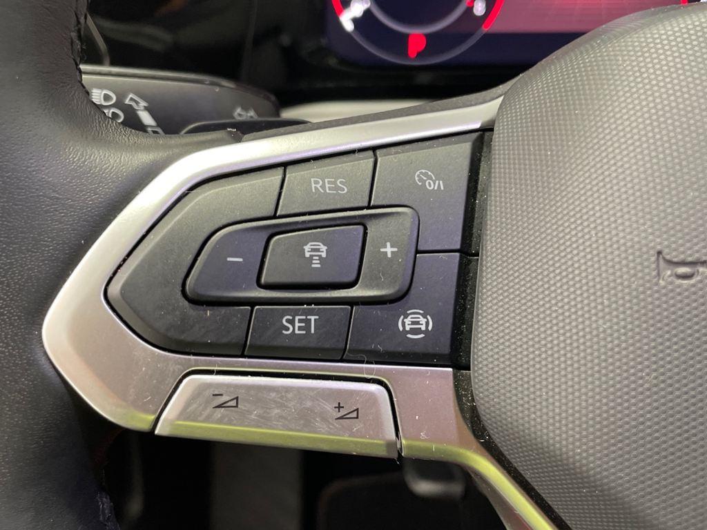 Volkswagen Golf 1.5 eTSI - 9