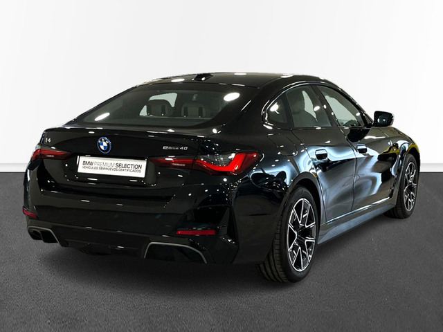 BMW i4 eDrive40 color Negro. Año 2025. 250KW(340CV). Eléctrico. En concesionario Engasa S.A. de Valencia