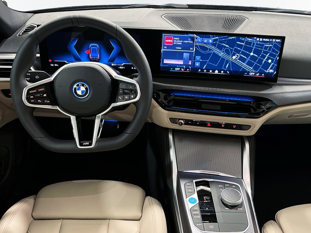 BMW i4 eDrive40 color Negro. Año 2025. 250KW(340CV). Eléctrico. En concesionario Engasa S.A. de Valencia