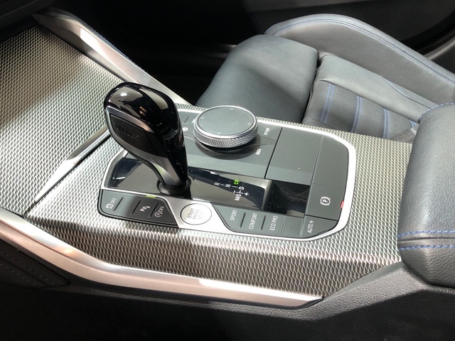 BMW Serie 4 420i Gran Coupe color Rojo. Año 2022. 135KW(184CV). Gasolina. En concesionario Movilnorte El Carralero de Madrid