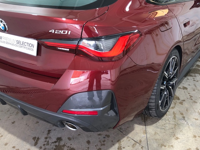 BMW Serie 4 420i Gran Coupe color Rojo. Año 2022. 135KW(184CV). Gasolina. En concesionario Movilnorte El Carralero de Madrid