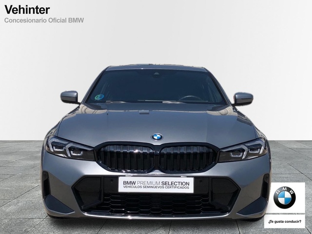 BMW Serie 3 320d color Gris. Año 2024. 140KW(190CV). Híbrido Electro/Diesel. En concesionario Vehinter Getafe de Madrid