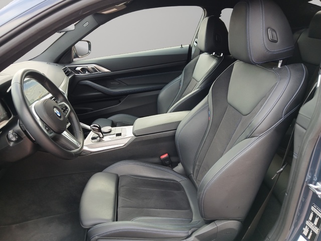 BMW Serie 4 420i Coupe color Azul. Año 2023. 135KW(184CV). Gasolina. En concesionario FINESTRAT Automoviles Fersan, S.A. de Alicante