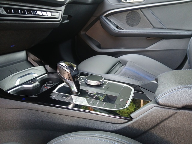 BMW Serie 2 218d Gran Coupe color Gris. Año 2020. 110KW(150CV). Diésel. En concesionario ALZIRA Automoviles Fersan, S.A. de Valencia