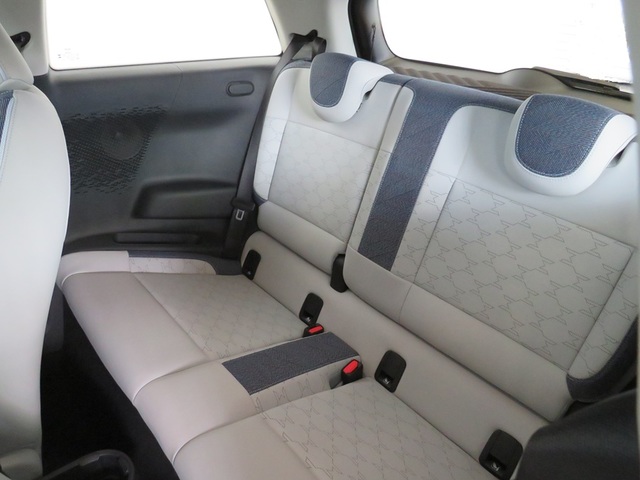 fotoG 8 del MINI MINI 3 Puertas Cooper E 135 kW (184 CV) 184cv Eléctrico del 2025 en Lugo