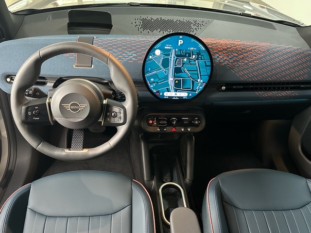 fotoG 6 del MINI MINI Aceman SE 160 kW (218 CV) 218cv Eléctrico del 2025 en Asturias