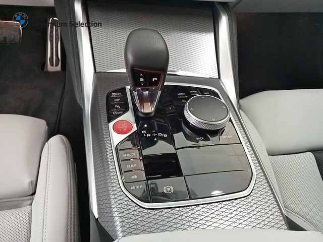 BMW M M4 Coupe Competition color Gris. Año 2025. 375KW(510CV). Gasolina. En concesionario Mandel Motor Badajoz de Badajoz