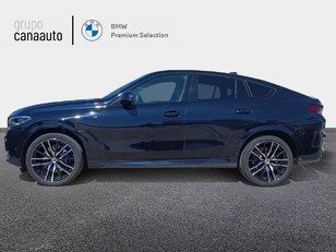 Fotos de BMW X6 xDrive40i color Negro. Año 2022. 250KW(340CV). Gasolina. En concesionario TACO de Sta. C. Tenerife