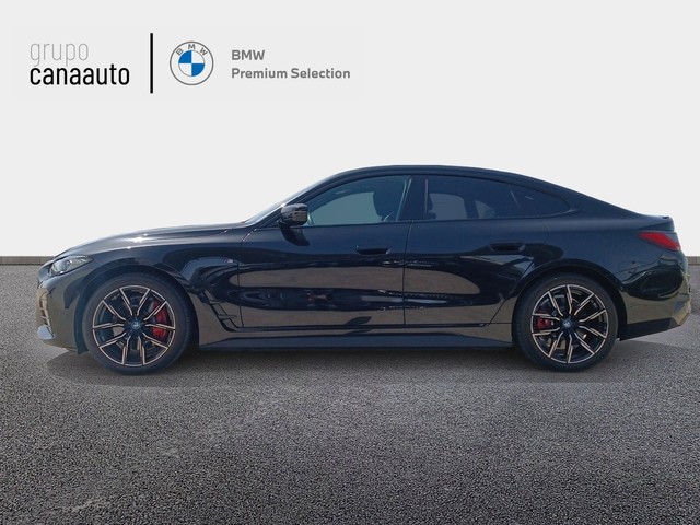 BMW i4 eDrive35 color Negro. Año 2023. 210KW(286CV). Eléctrico. En concesionario TACO de Sta. C. Tenerife