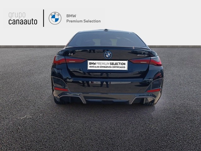 BMW i4 eDrive35 color Negro. Año 2023. 210KW(286CV). Eléctrico. En concesionario TACO de Sta. C. Tenerife