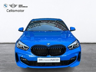 Fotos de BMW Serie 1 118d color Azul. Año 2024. 110KW(150CV). Diésel. En concesionario Celtamotor Vigo de Pontevedra