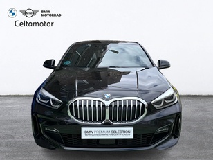 Fotos de BMW Serie 1 118d color Negro. Año 2024. 110KW(150CV). Diésel. En concesionario Celtamotor Vigo de Pontevedra
