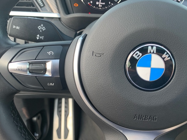 BMW X2 xDrive18d color Gris. Año 2022. 110KW(150CV). Diésel. En concesionario Celtamotor Pontevedra de Pontevedra