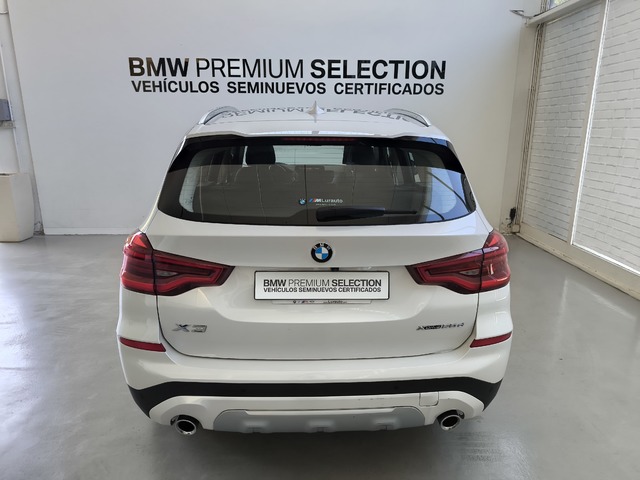 BMW X3 xDrive20d color Blanco. Año 2019. 140KW(190CV). Diésel. En concesionario Lurauto Gipuzkoa de Guipuzcoa