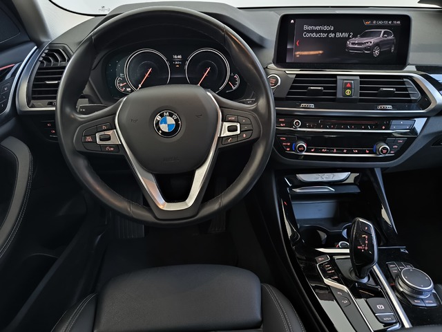 BMW X3 xDrive20d color Blanco. Año 2019. 140KW(190CV). Diésel. En concesionario Lurauto Gipuzkoa de Guipuzcoa