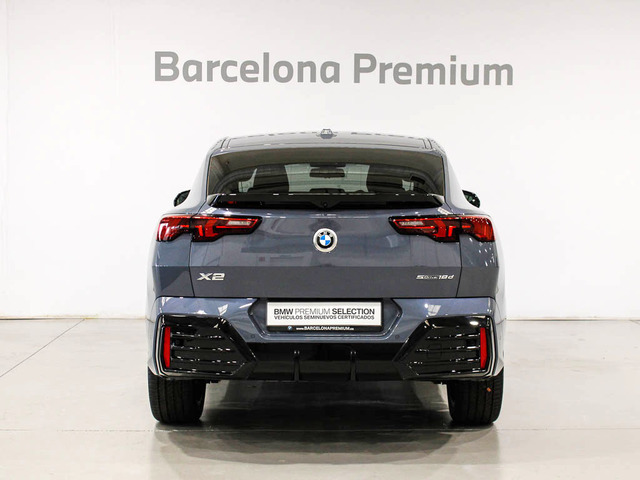 BMW X2 sDrive18d color Gris. Año 2024. 110KW(150CV). Diésel. En concesionario Barcelona Premium -- GRAN VIA de Barcelona