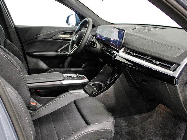 BMW X2 sDrive18d color Gris. Año 2024. 110KW(150CV). Diésel. En concesionario Barcelona Premium -- GRAN VIA de Barcelona