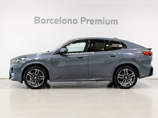 Fotos de BMW X2 sDrive18d color Gris. Año 2024. 110KW(150CV). Diésel. En concesionario Barcelona Premium -- GRAN VIA de Barcelona