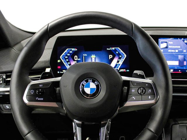 BMW X2 sDrive18d color Gris. Año 2024. 110KW(150CV). Diésel. En concesionario Barcelona Premium -- GRAN VIA de Barcelona
