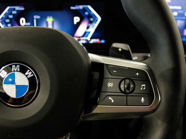 BMW X2 sDrive18d color Gris. Año 2024. 110KW(150CV). Diésel. En concesionario Barcelona Premium -- GRAN VIA de Barcelona