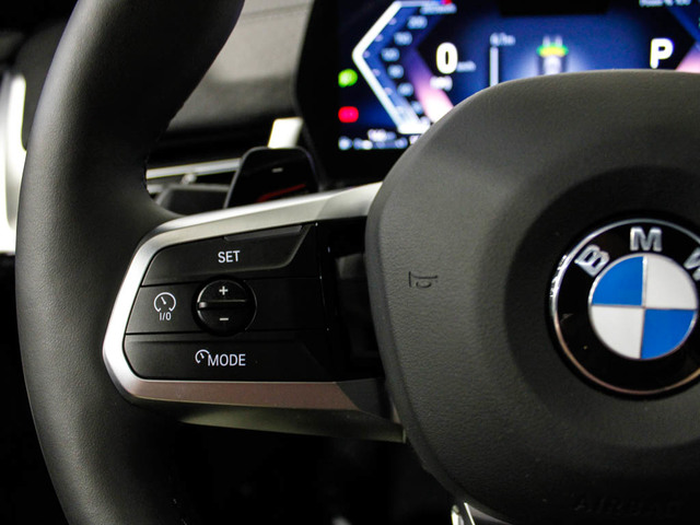 BMW X2 sDrive18d color Gris. Año 2024. 110KW(150CV). Diésel. En concesionario Barcelona Premium -- GRAN VIA de Barcelona