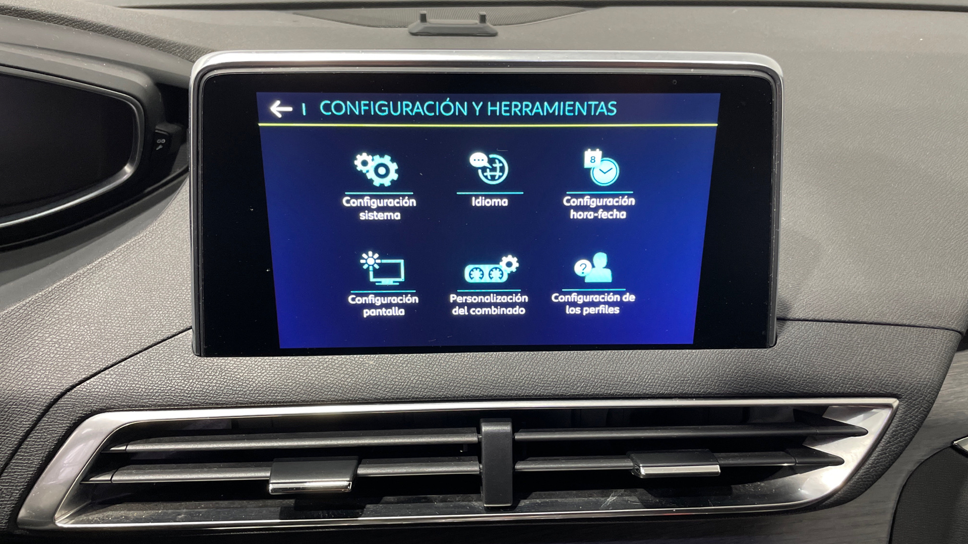 Peugeot 3008 Hybrid 300 - 9