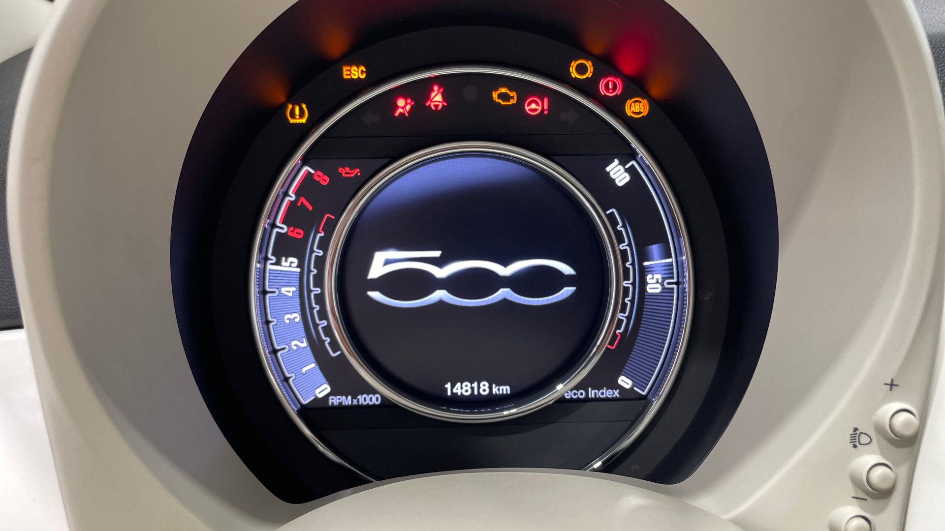 Fiat 500 1.0 Hybrid - 10