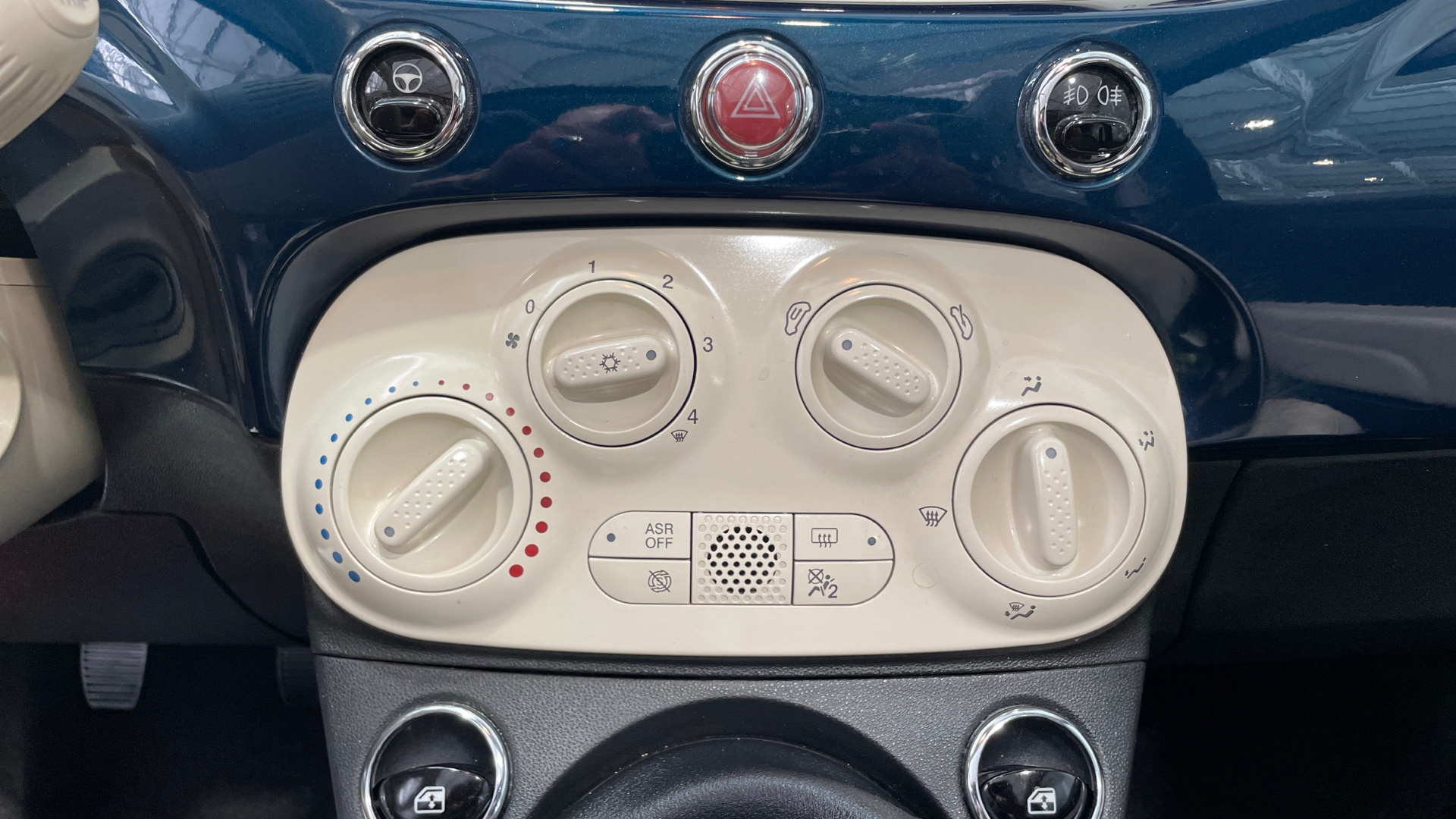 Fiat 500C 1.0 Hybrid - 17