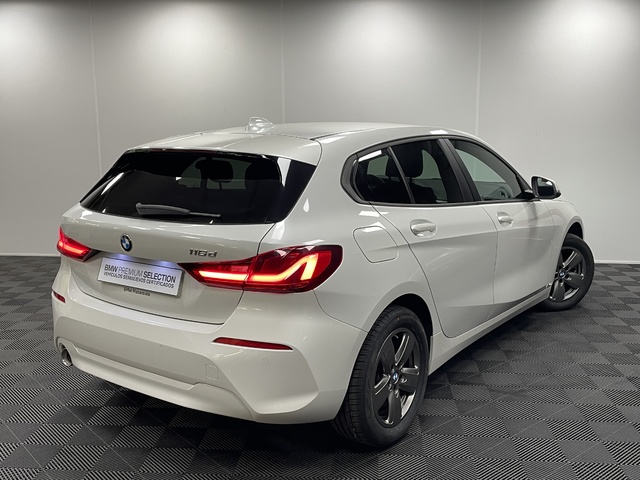 BMW Serie 1 116d color Blanco. Año 2021. 85KW(116CV). Diésel. En concesionario Maberauto de Castellón