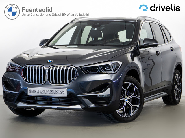 BMW X1 sDrive18d color Gris. Año 2021. 110KW(150CV). Diésel. En concesionario BMW Fuenteolid Valladolid de Valladolid