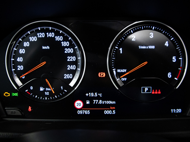 BMW X1 sDrive18d color Gris. Año 2021. 110KW(150CV). Diésel. En concesionario BMW Fuenteolid Valladolid de Valladolid