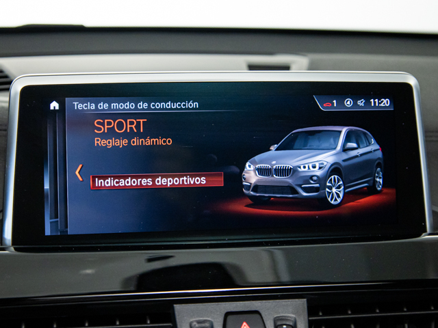 BMW X1 sDrive18d color Gris. Año 2021. 110KW(150CV). Diésel. En concesionario BMW Fuenteolid Valladolid de Valladolid
