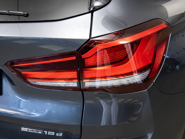 BMW X1 sDrive18d color Gris. Año 2021. 110KW(150CV). Diésel. En concesionario BMW Fuenteolid Valladolid de Valladolid