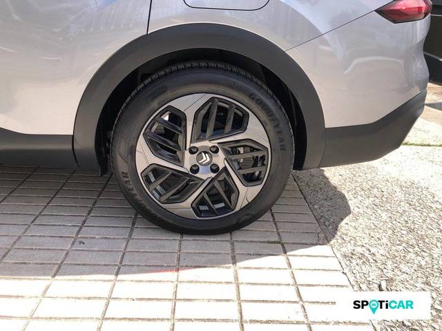 Foto 11 Citroen ë-C4 X 54KWh eléctrico Max 115 kW (156 CV)