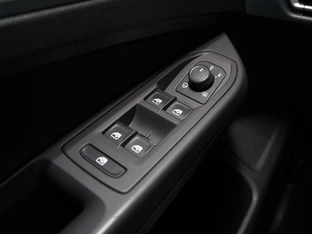 Volkswagen Golf Life 1.0 eTSI 81 kW (110 CV) DSG