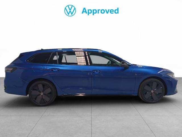 Volkswagen Passat Variant R-Line eHybrid PHEV 200 kW (272 CV) DSG