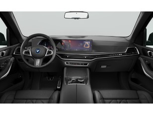 Fotos de BMW i5 eDrive40 color Verde. Año 2025. 250KW(340CV). Elétrico. En concesionario A MatosCar Évora - Comércio Automóvel, S.A. de Évora