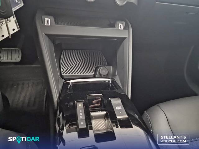 Foto 20 Citroen ë-C4 50kW eléctrico Feel Pack 100 kW (136 CV)