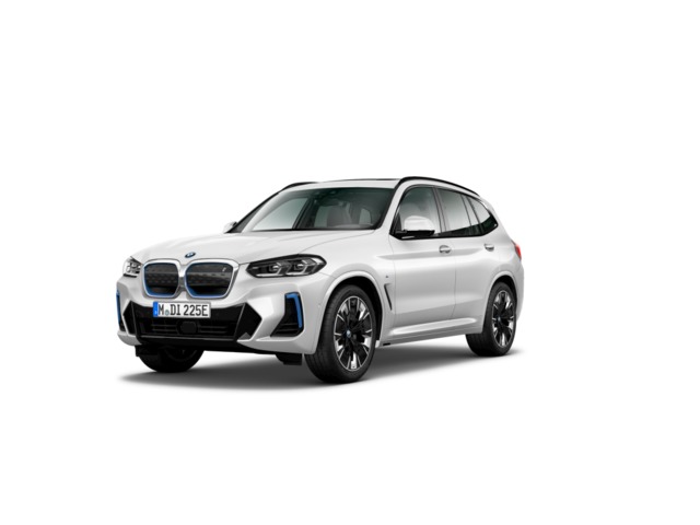 BMW iX3 M Sport color Blanco. Año 2023. 210KW(286CV). Eléctrico. En concesionario BMW Marcos Automoción de Valencia