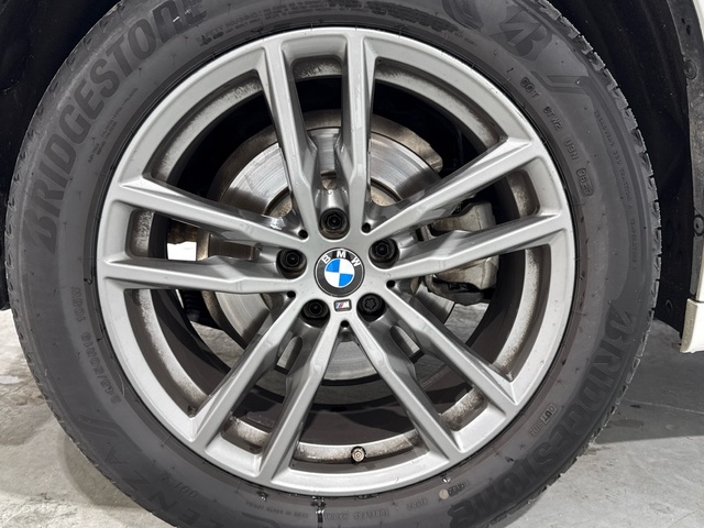 BMW X4 xDrive20d color Blanco. Año 2020. 140KW(190CV). Diésel. En concesionario Auto Premier, S.A. - MADRID de Madrid