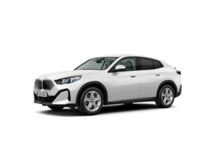 Fotos de BMW iX2 eDrive20 color Blanco. Año 2025. 150KW(204CV). Eléctrico. En concesionario Hispamovil Elche de Alicante