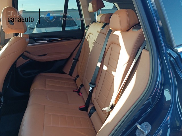 BMW iX3 iX3 color Azul. Año 2021. 210KW(286CV). Eléctrico. En concesionario TACO de Sta. C. Tenerife