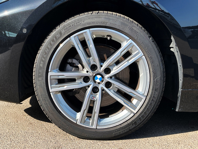 BMW Serie 1 118d color Negro. Año 2024. 110KW(150CV). Diésel. En concesionario CARTAGENA PREMIUM S.L. de Murcia