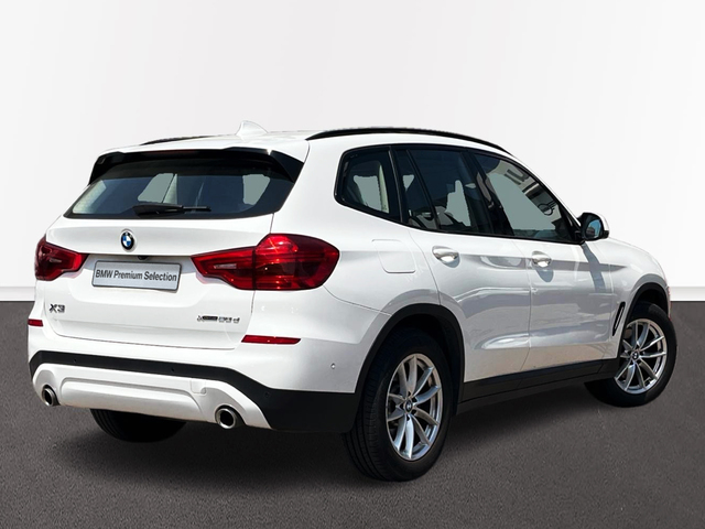 BMW X3 xDrive20d color Blanco. Año 2020. 140KW(190CV). Diésel. En concesionario CARTAGENA PREMIUM S.L. de Murcia