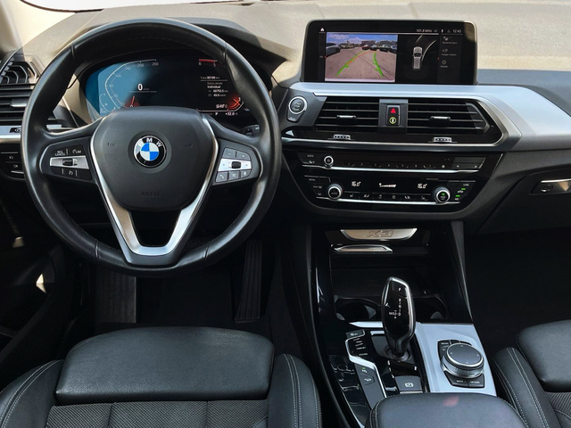 BMW X3 xDrive20d color Blanco. Año 2020. 140KW(190CV). Diésel. En concesionario CARTAGENA PREMIUM S.L. de Murcia