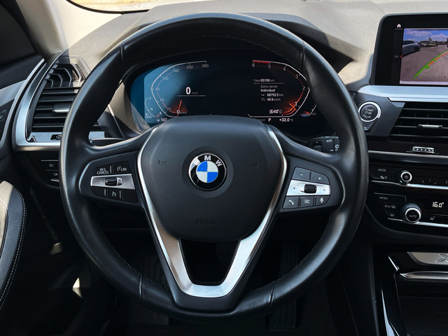 BMW X3 xDrive20d color Blanco. Año 2020. 140KW(190CV). Diésel. En concesionario CARTAGENA PREMIUM S.L. de Murcia