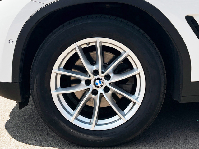 BMW X3 xDrive20d color Blanco. Año 2020. 140KW(190CV). Diésel. En concesionario CARTAGENA PREMIUM S.L. de Murcia
