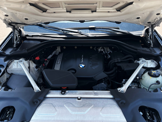 BMW X3 xDrive20d color Blanco. Año 2020. 140KW(190CV). Diésel. En concesionario CARTAGENA PREMIUM S.L. de Murcia