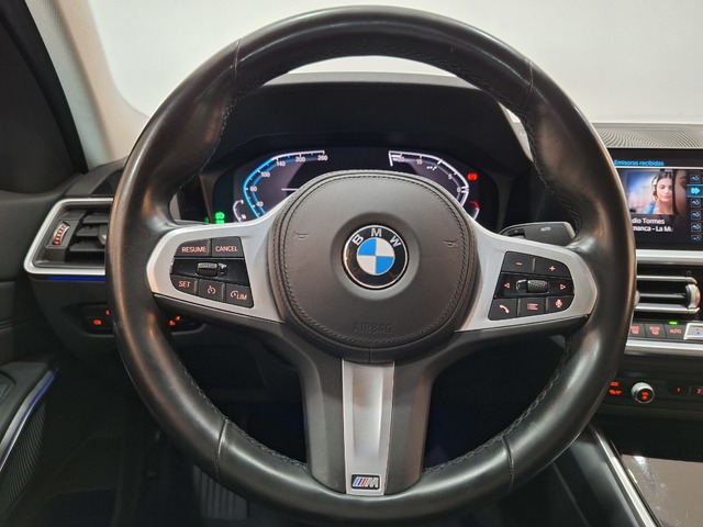 BMW Serie 3 320d color Blanco. Año 2022. 140KW(190CV). Diésel. En concesionario Tormes Motor de Salamanca